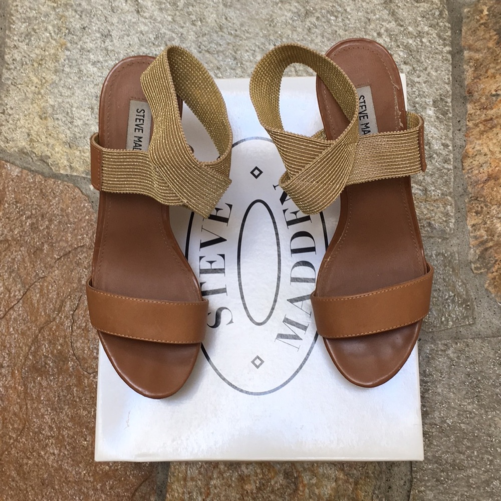 Steve Madden Roperr Wedges in good condition.